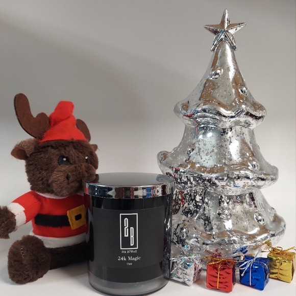 Candles - Picture 16 of 17